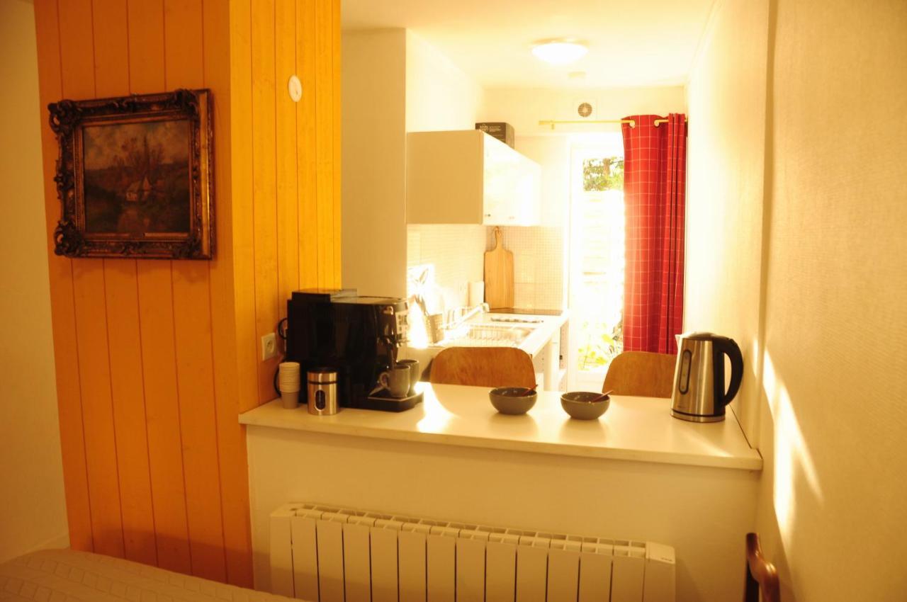 Appartement En Plein Coeur De Milly-La-Foret Exterior foto